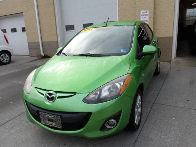 2011 Mazda Mazda2 Touring
