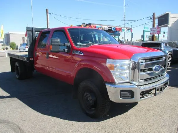 2015 Ford F-350 Super Duty Chassis Cab XLT's photo