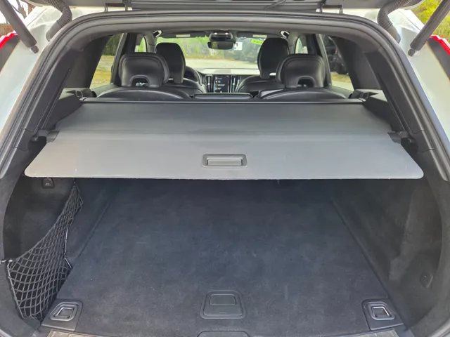 2020 Volvo XC60 R-Design - Photo 41