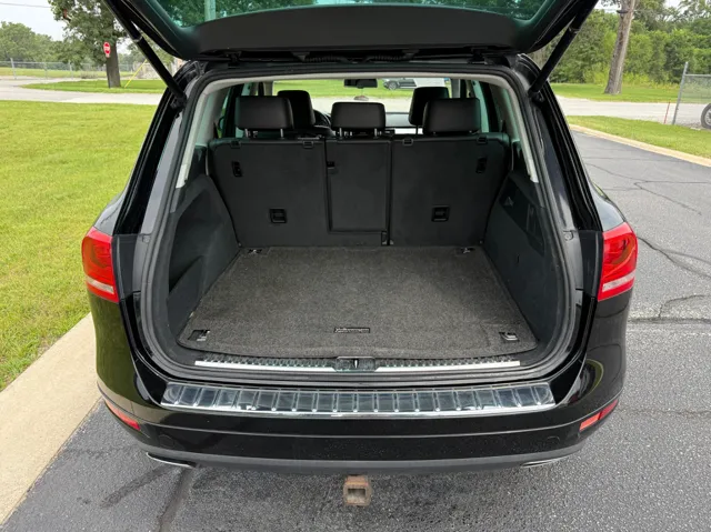 2011 Volkswagen Touareg Sport - Photo 14