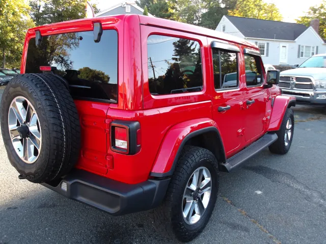2021 Jeep Wrangler Unlimited Sahara photo 3