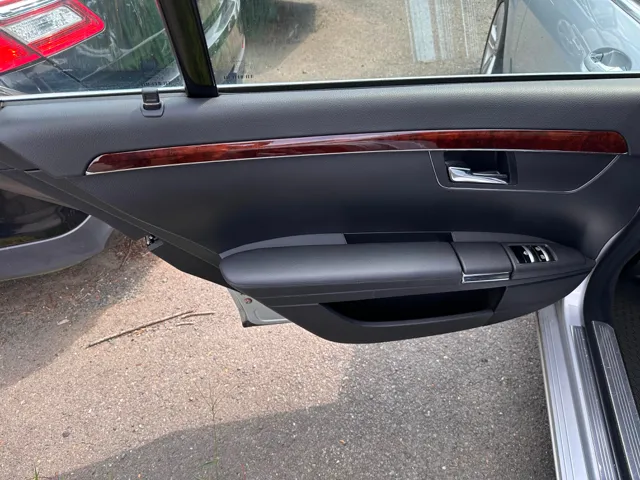 2010 Mercedes-Benz S-Class S550 - Photo 7
