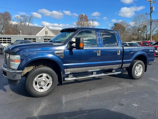 2010 Ford F-250 Super Duty XL's photo