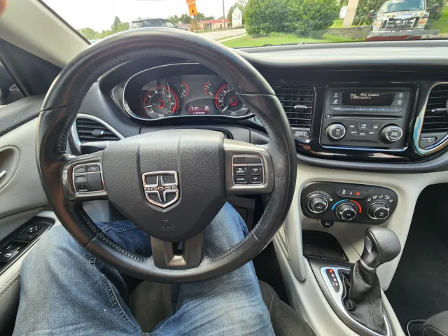 2013 Dodge Dart SXT photo 17