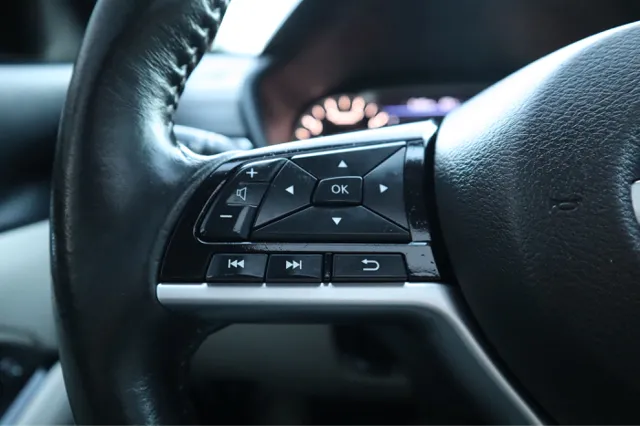 2022 Nissan Altima SV - Photo 16
