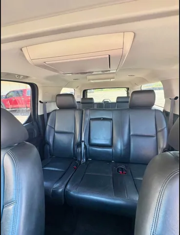 2013 Cadillac Escalade ESV Luxury - Photo 11