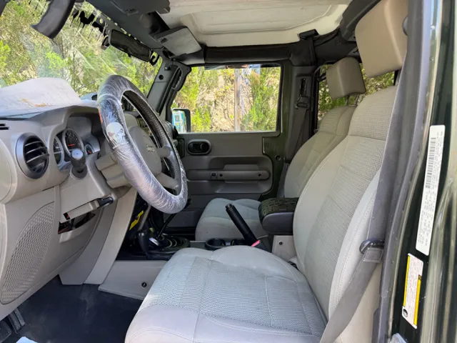 2007 Jeep Wrangler Unlimited Sahara - Photo 21