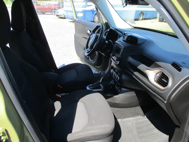 2015 Jeep Renegade Latitude - Photo 8