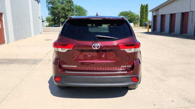 2018 Toyota Highlander XLE - Photo 10