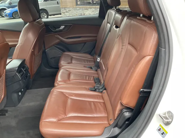 2019 Audi Q7 Premium Plus photo 18