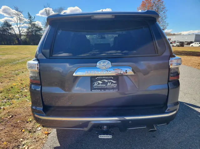 2014 Toyota 4Runner Limited - Photo 7