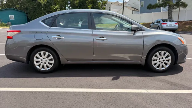 2015 Nissan Sentra SV - Photo 8