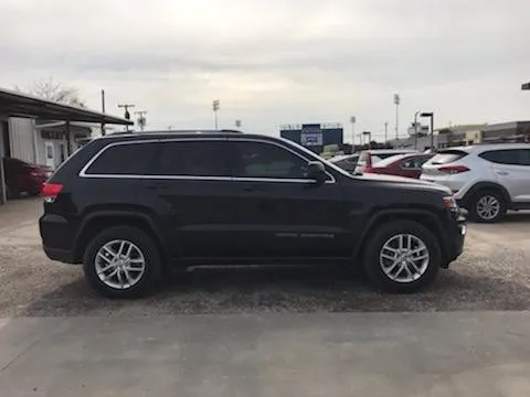 2017 Jeep Grand Cherokee Laredo E's photo