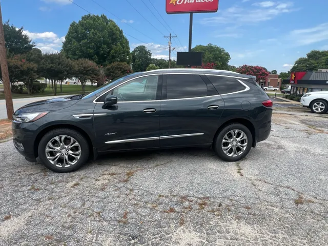 2020 Buick Enclave Avenir AWD photo