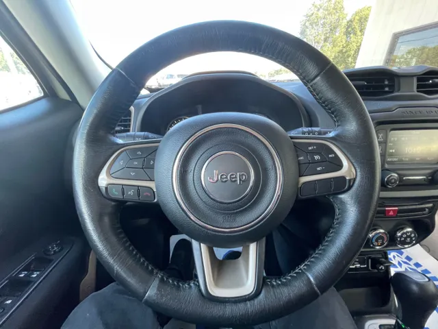 2016 Jeep Renegade Latitude - Photo 15