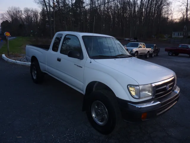 1999 Toyota Tacoma - Photo 6