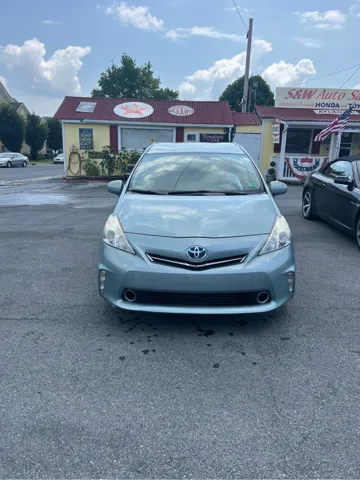 2013 Toyota Prius v Three