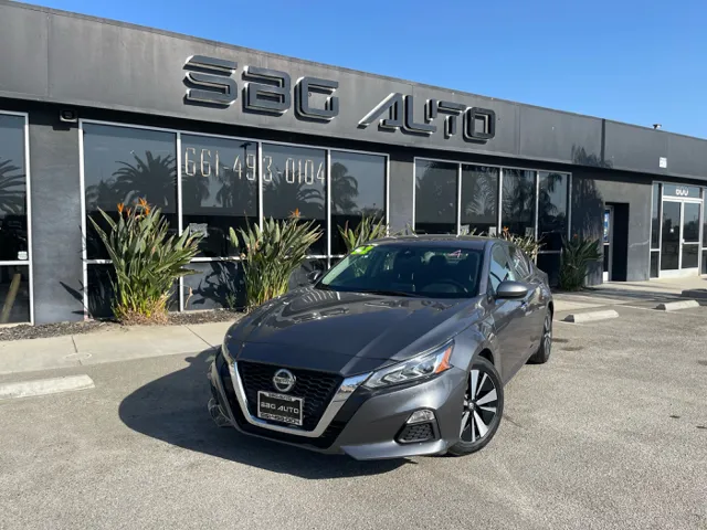 2022 Nissan Altima 2.5 SV FWD photo