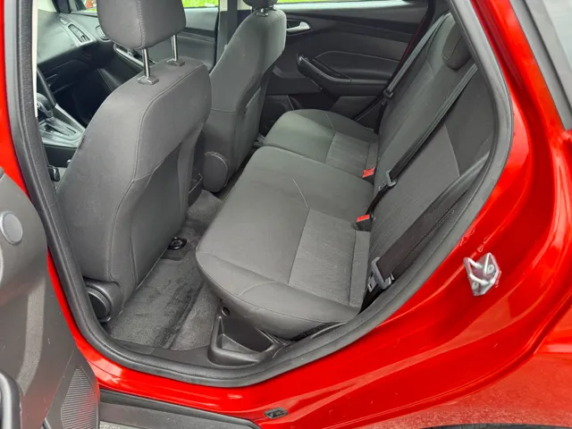 2018 Ford Focus SEL - Photo 17