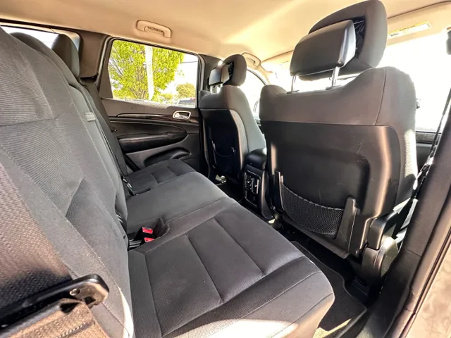 2013 Jeep Grand Cherokee Laredo - Photo 28