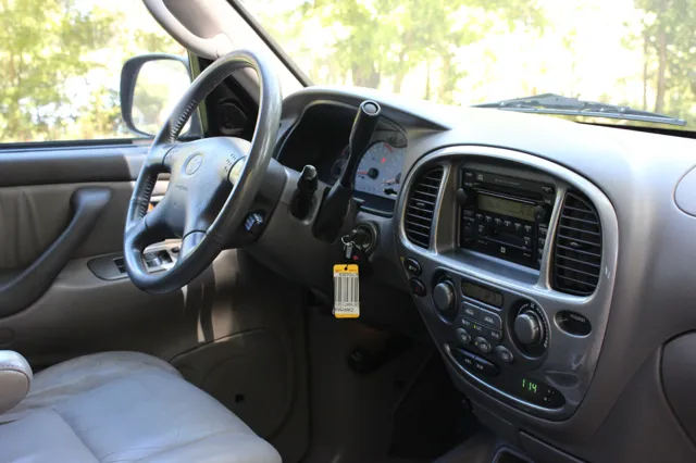 2001 Toyota Sequoia Limited - Photo 47