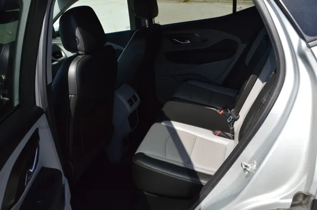 2018 GMC Terrain SLT - Photo 18
