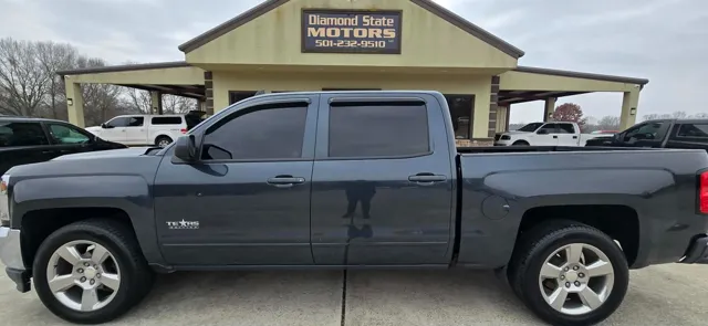 2017 Chevrolet Silverado 1500 LT's photo