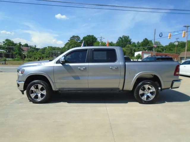 2019 RAM 1500 Laramie 4x4 Crew Cab 5'7's photo