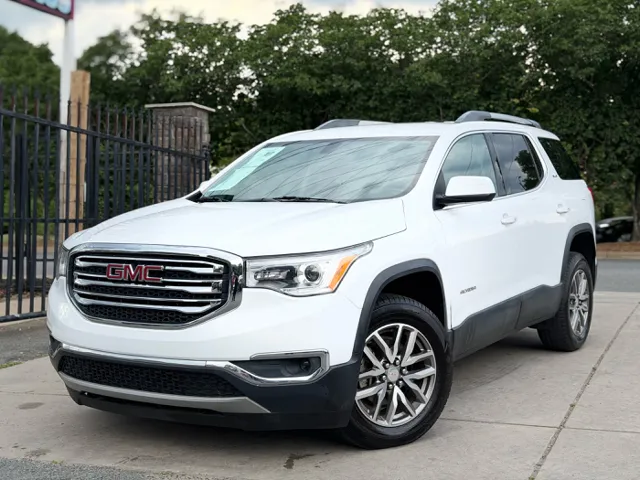 2019 GMC Acadia SLE-2 - Photo 2