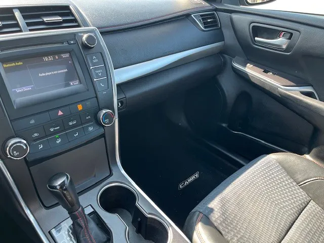2015 Toyota Camry photo 6