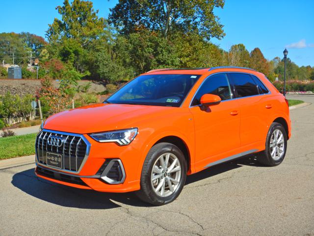 2023 Audi Q3 S Line quattro Premium