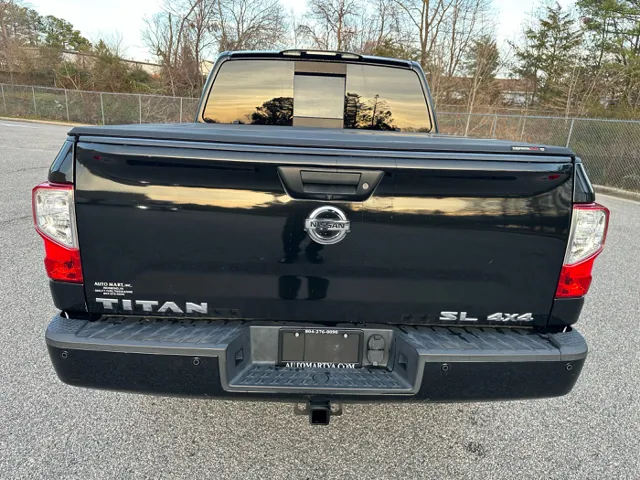 2017 Nissan Titan SL - Photo 46