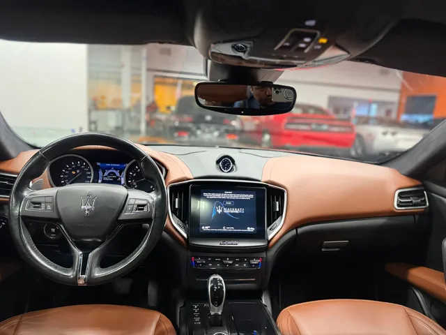 2017 Maserati Ghibli S - Photo 11