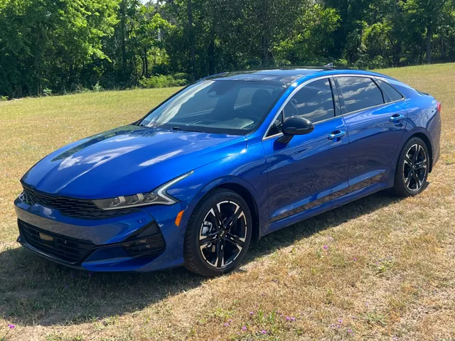 2021 Kia Optima GT-Line AWD's photo