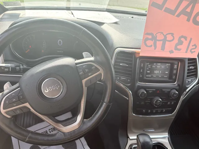 2017 Jeep Grand Cherokee Limited photo 4