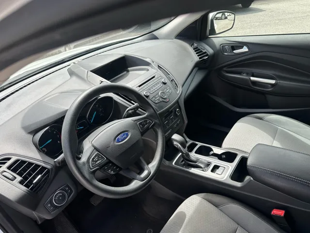 2018 Ford Escape SE - Photo 17