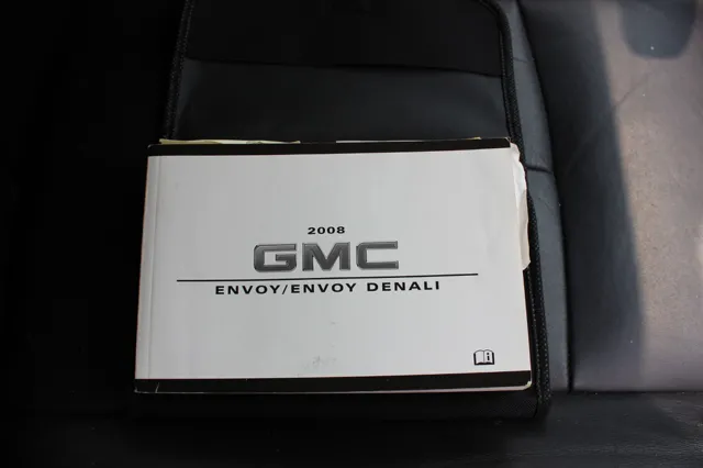 2008 GMC Envoy Denali - Photo 40