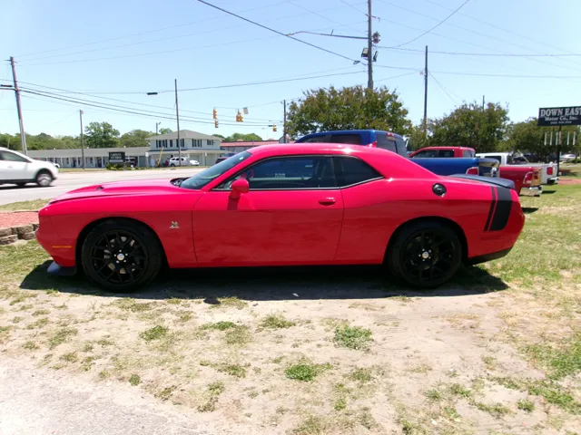 2015 Dodge Challenger Scat Pack's photo