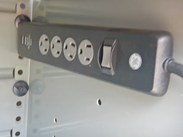 View 25