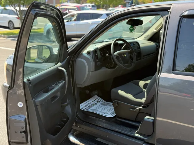2011 Chevrolet Silverado 1500 LS photo 8