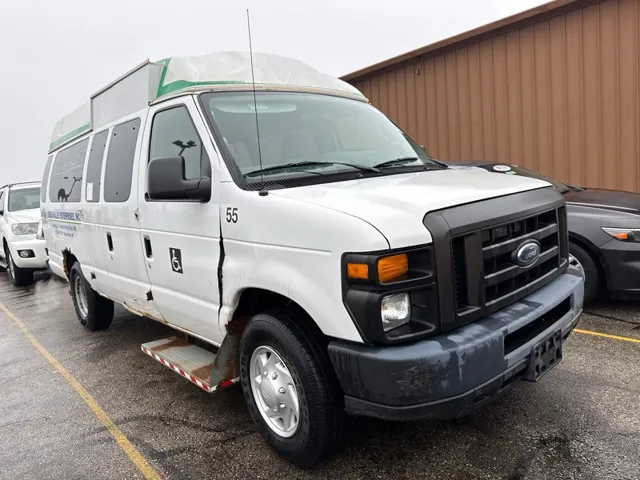 2012 Ford E-Series Econoline Van Commercial