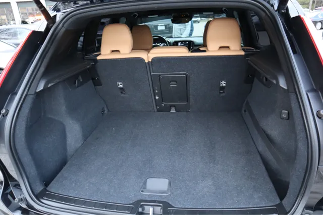 2020 Volvo XC40 Momentum - Photo 12