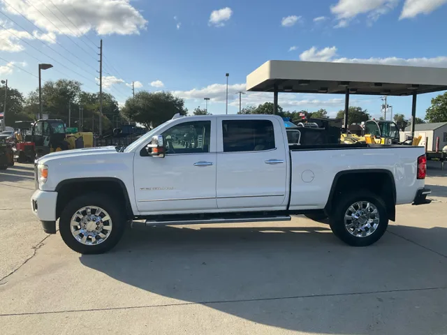 2015 GMC Sierra 2500 Denali HD