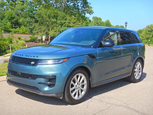 2025 Land Rover Range Rover Sport