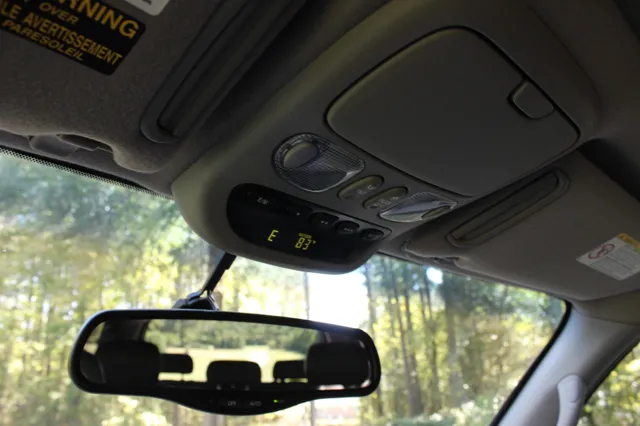 2001 Toyota Sequoia Limited - Photo 38