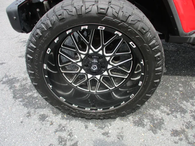 2018 Jeep Wrangler Unlimited Rubicon photo 22