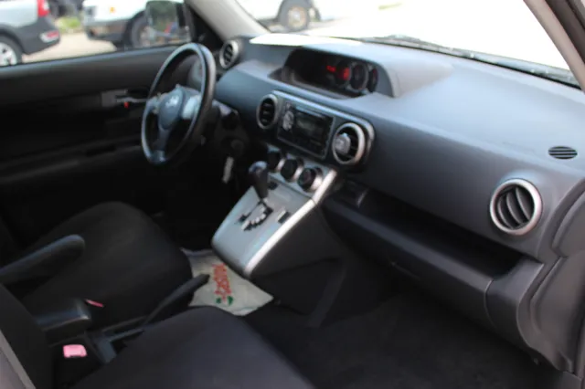 2009 Scion xB Base - Photo 21