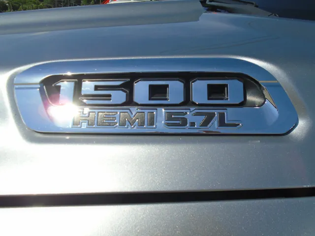 2019 RAM Ram 1500 Pickup Laramie - Photo 20