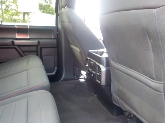 2018 Ford F-150 XLT photo 13