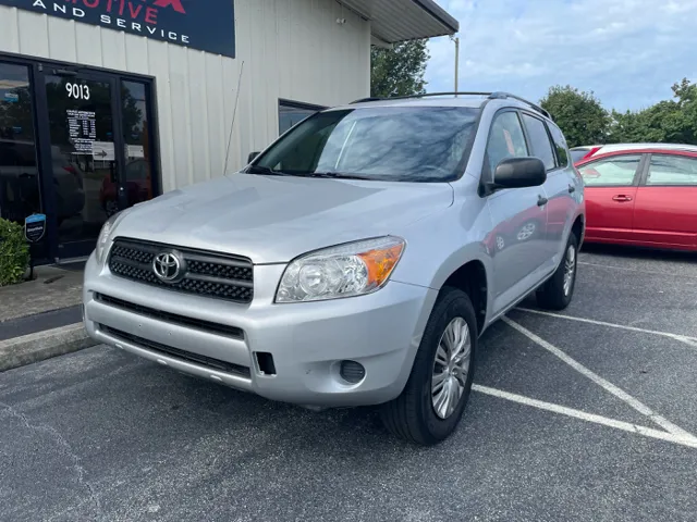 2008 Toyota RAV4 Base photo 2
